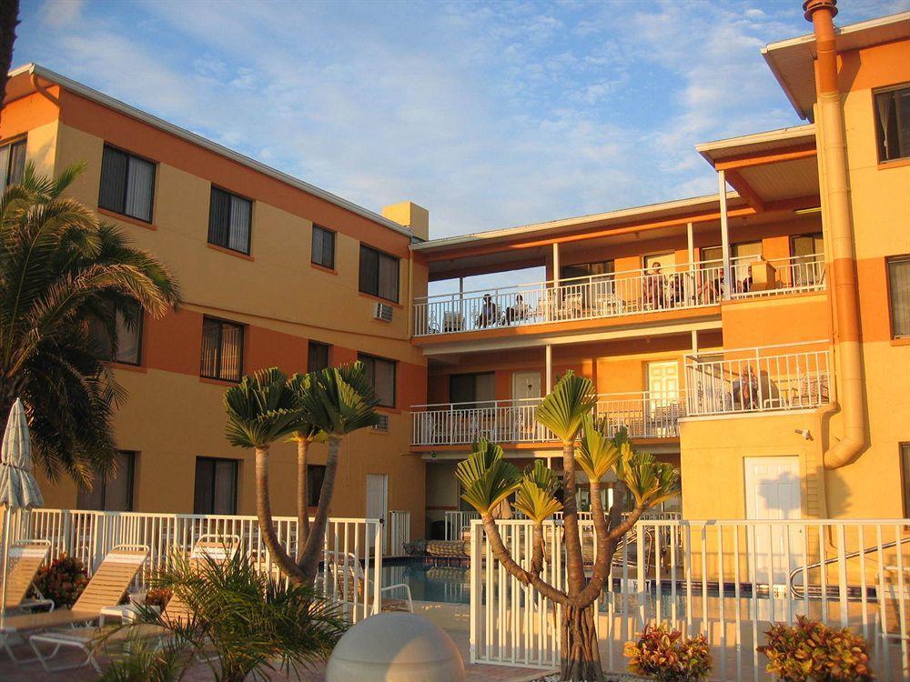 Page Terrace Beachfront Hotel St. Pete Beach Exterior photo